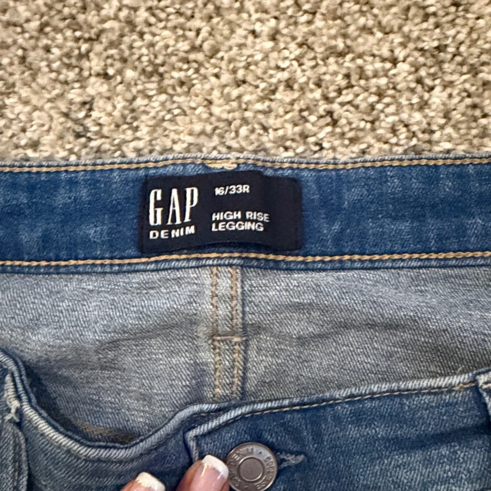 Gap High Rise Legging - Picture 4 of 5